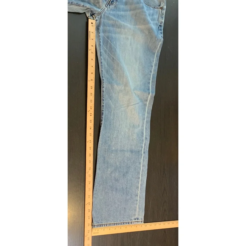 Gap Mens Straight Fit Light Wash Blue Denim Jeans 100% Cotton 35x32 (37x30) 2009